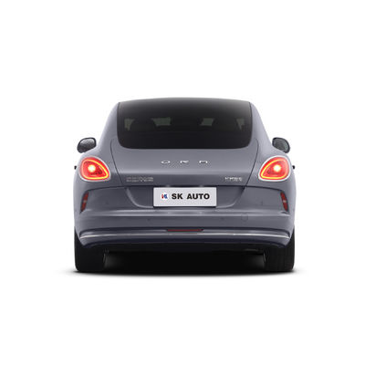 Elettrico puro di taglia media di resistenza di Cat Limousine Electric Car 180Km/h 555-705km del fulmine di ORA