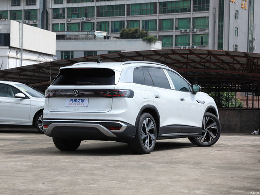 Auto elettrica Volkswagen ID6 - 5 porte 8 ore di ricarica Tempo di ricarica 500 Km di autonomia