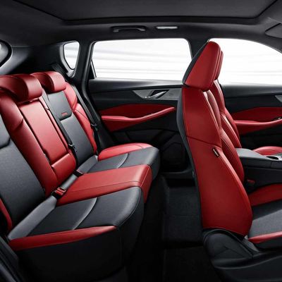 5 auto usate Changan Cs35 della seconda mano del seater più il Ne della balena blu di 1.4T 160HP L4