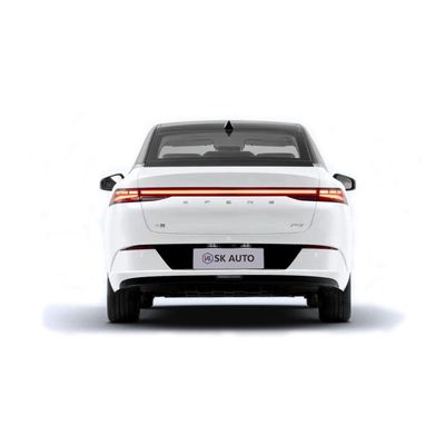 In automobile nuovissima di riserva dei veicoli 5-Seat di energia di Xiaopeng P5 0km dell'automobile di Ev per le famiglie