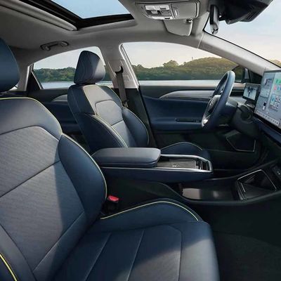2024 Cina Geely Geometry G6 Nuova auto elettrica Geely Geometry G6 EV Auto Alta durata della batteria Controllo centrale Grande schermo