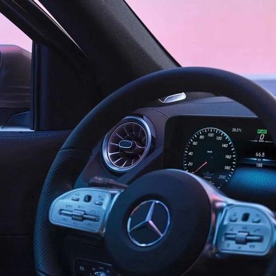2024 Mercedes Benz EQA 260 Auto elettrica SUV di lusso 619 km Lungo raggio EQA EQB EQC Veicolo a nuova energia EV Car