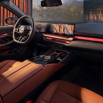 2024 nuovo modello recentemente lanciato BMW i5 auto elettrica grande berlina eDrive 35 L elettrico puro 286 hp