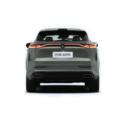 SUV compatto ibrido plug-in ChangAn UNIZ-2024 IDD elettrico 125 km