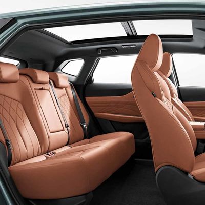 SUV compatto ibrido plug-in ChangAn UNIZ-2024 IDD elettrico 125 km