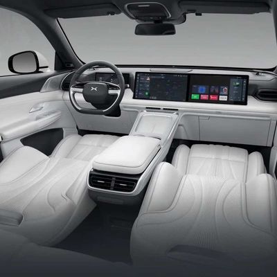 Xiaopeng G9 570 PIÙ l'automobile di SUV EV dei sedili delle ruote 5 del veicolo elettrico 4 di New Energy della lunga autonomia di 570km