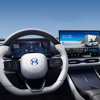 Il veicolo elettrico 160km/h di Hechuang A06 New Energy autonomia 550km 630km