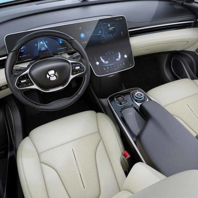 170km/h Suv completamente elettrico Hechuang 007 PIÙ 4879*1937*1680