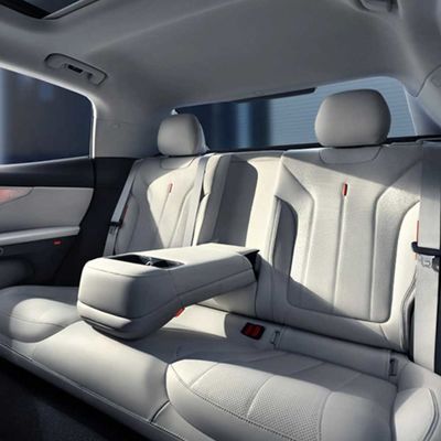 Auto elettrica ibrida ad alta velocità Geely LYNK&amp;CO 07 EM-P 2024 Ev Car REEV LYNKCO 07 EM-P