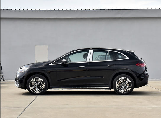 Veicolo elettrico da 300 kW con 609 km di autonomia 2025 Mercedes EV SUV EQE di lusso con grande spazio Miglior auto elettrica per la guida nel deserto