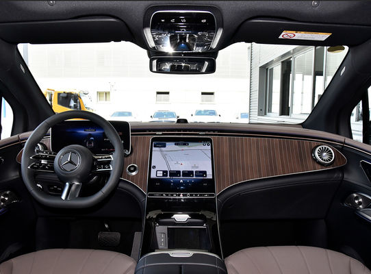 Veicolo elettrico da 300 kW con 609 km di autonomia 2025 Mercedes EV SUV EQE di lusso con grande spazio Miglior auto elettrica per la guida nel deserto