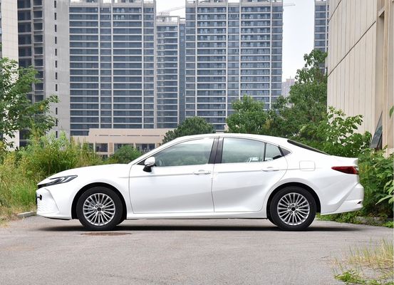 Toyota 2.0L 173 PS Camry a benzina - Potente 173 PS Mid Sedan