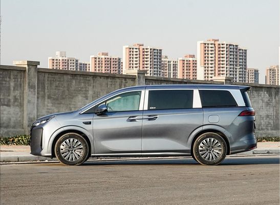 1100km di autonomia BYD Xia MPV 5145MM lunghezza veicolo elettrico per aziende e famiglie