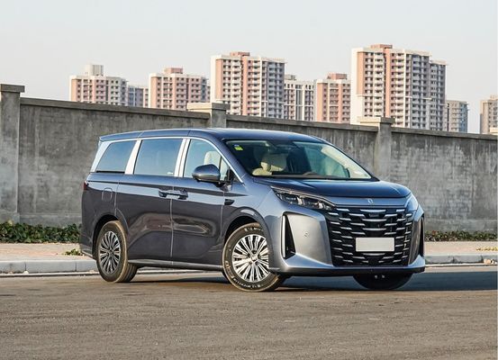 1100km di autonomia BYD Xia MPV 5145MM lunghezza veicolo elettrico per aziende e famiglie
