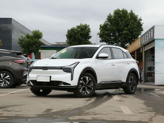 NETA U 401km White Color Range Auto usate di seconda mano con motore da 120kW Miglior auto elettrica per la guida nel deserto 2023