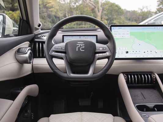 150kW BYD Electric Car Samrt Driving 2025 Nuovo modello Yuan Plus Fast Charging EV Grande spazio per la famiglia con tetto solare