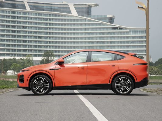 2025 Xpeng G6 potente con batteria da 68,5/80,8 KWh e tempo di ricarica veloce di 0,2 ore con lunga autonomia