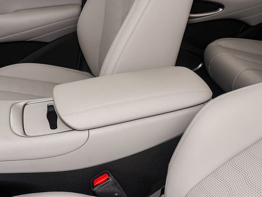 2025 Hot Selling Nuovo Modello BYD Sealion 05EV Veicolo elettrico con ricarica rapida 520KM EV a lunga autonomia con tetto solare