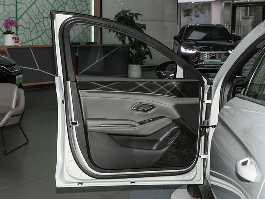 2025 BYD Electric Car Qin L EV Multi-link Independent Suspension Fast Charging Nuovo modello venduto a caldo con tetto solare
