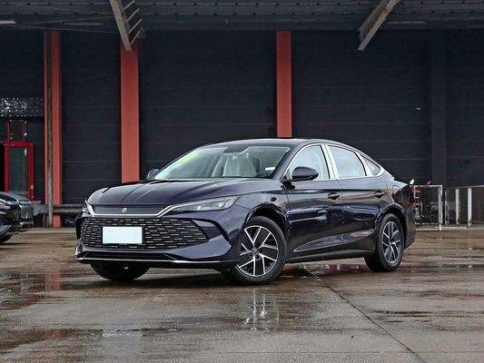 545Km di autonomia elettrica pura e trasmissione posteriore per guidare BYD EV Car 2025 Nuovo modello di ricarica veloce EV per famiglia