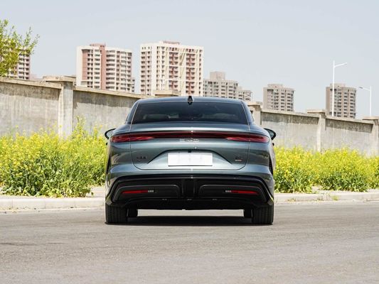 2025 Potente Han L BYD Veicolo elettrico con potenza massima di 500 KW e timone in pelle 1000V Alta tensione ricarica rapida