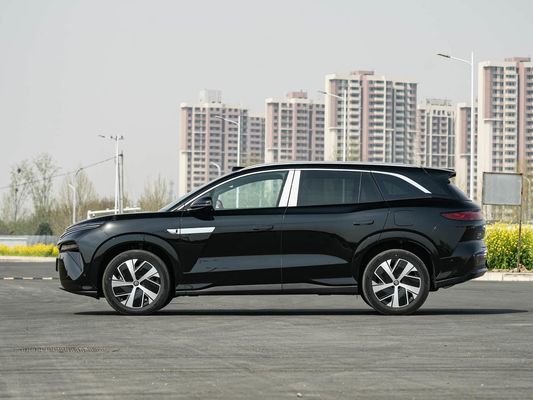 2025 BYD Nuovo veicolo elettrico per prestazioni Tang L 810kW Potenza AWD Ricarica veloce 1000w/h 600km Range Long Range 7 sedili con tetto solare