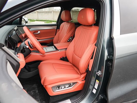 2025 BYD Nuovo veicolo elettrico per prestazioni Tang L 810kW Potenza AWD Ricarica veloce 1000w/h 600km Range Long Range 7 sedili con tetto solare