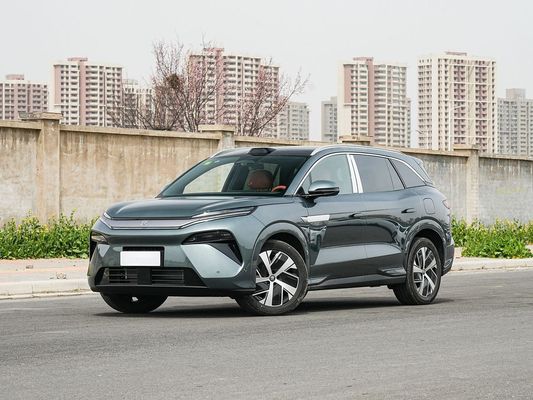 Nuova BYD EV Car 2025 Modello 100,5 KWh Capacità della batteria e ricarica veloce 0,1 Ora 670KM Lunga autonomia 500kW Potenza Auto elettrica Grande spazio per la famiglia 7 posti