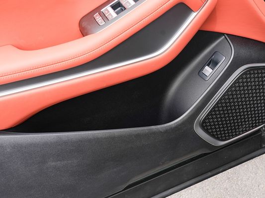 Nuova BYD EV Car 2025 Modello 100,5 KWh Capacità della batteria e ricarica veloce 0,1 Ora 670KM Lunga autonomia 500kW Potenza Auto elettrica Grande spazio per la famiglia 7 posti