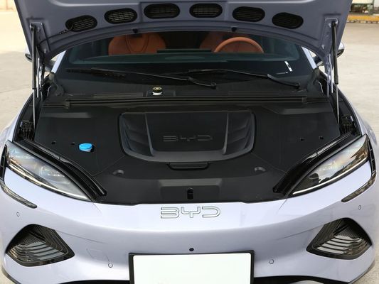 2025 BYD Veicolo elettrico Sigillo EV Smart Modello 650KM Long Range 80,64kWh Batteria Fast Charging Hot Sell con tetto solare