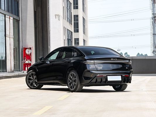 2025 BYD EV Car Seal AWD Performance Long Range 600KM Fast Charging Electric Car Quattro ruote motrici Veicolo elettrico con tetto solare