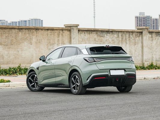 2025 BYD Sigillo del veicolo elettrico 06GT Tempo di ricarica veloce di 0,33 ore e prestazioni Lunga autonomia 550KM Batteria grande con tetto solare per la famiglia