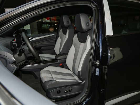 2025 VW ID4 Nuovo Modello Miglior Offerta Auto elettrica Hot Selling EV Volkswagon 601km di autonomia e 0.67h Tempo di ricarica veloce