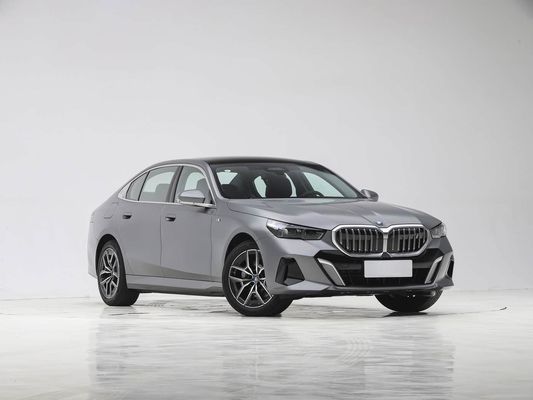 Nuovo modello BMW I5 eDrive 2025 Veicolo elettrico da lunga percorrenza più di 700 KM EV Limousine a ricarica rapida Sedana con tetto solare Grande spazio