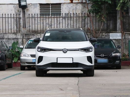 Performance imbattibile VW ID4 Auto elettrica usata con 600 km di autonomia e tetto panoramico inespugnabile